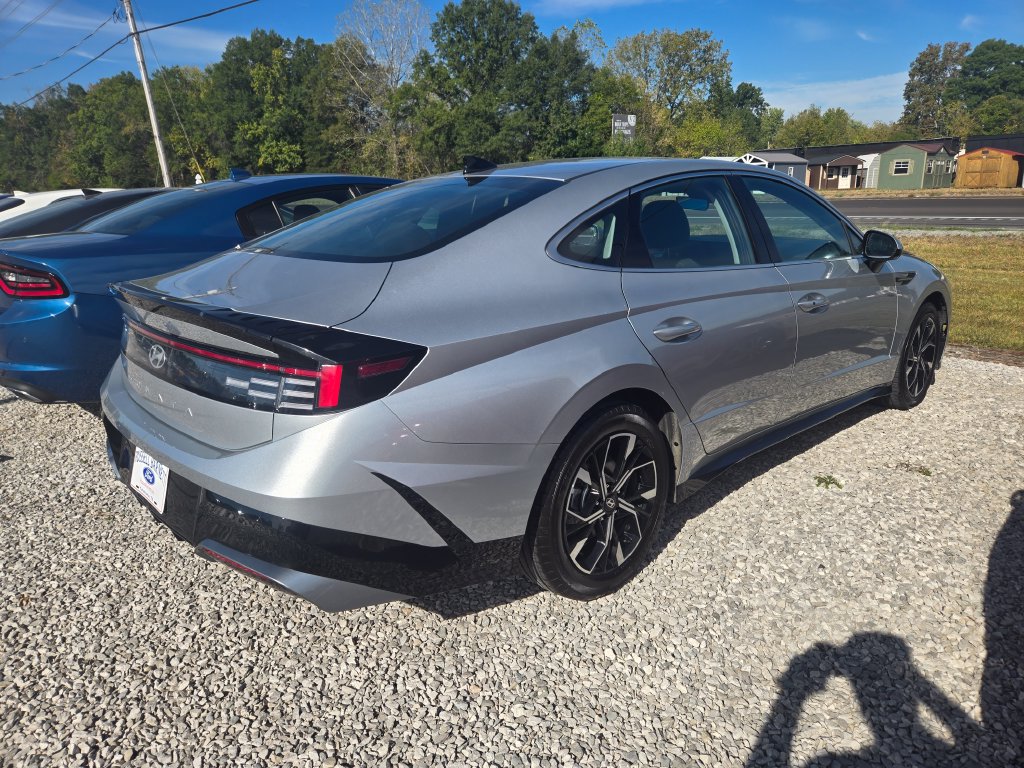 Used 2024 Hyundai Sonata SEL FWD image 5