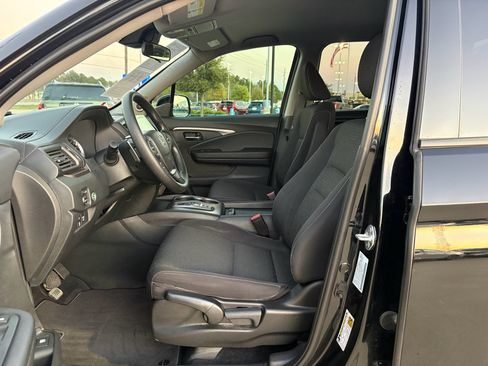 Certified 2023 Honda Ridgeline Sport image 10