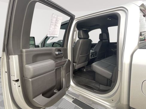 Used 2022 Chevrolet Silverado 2500 LTZ w/ LTZ Premium Package image 23