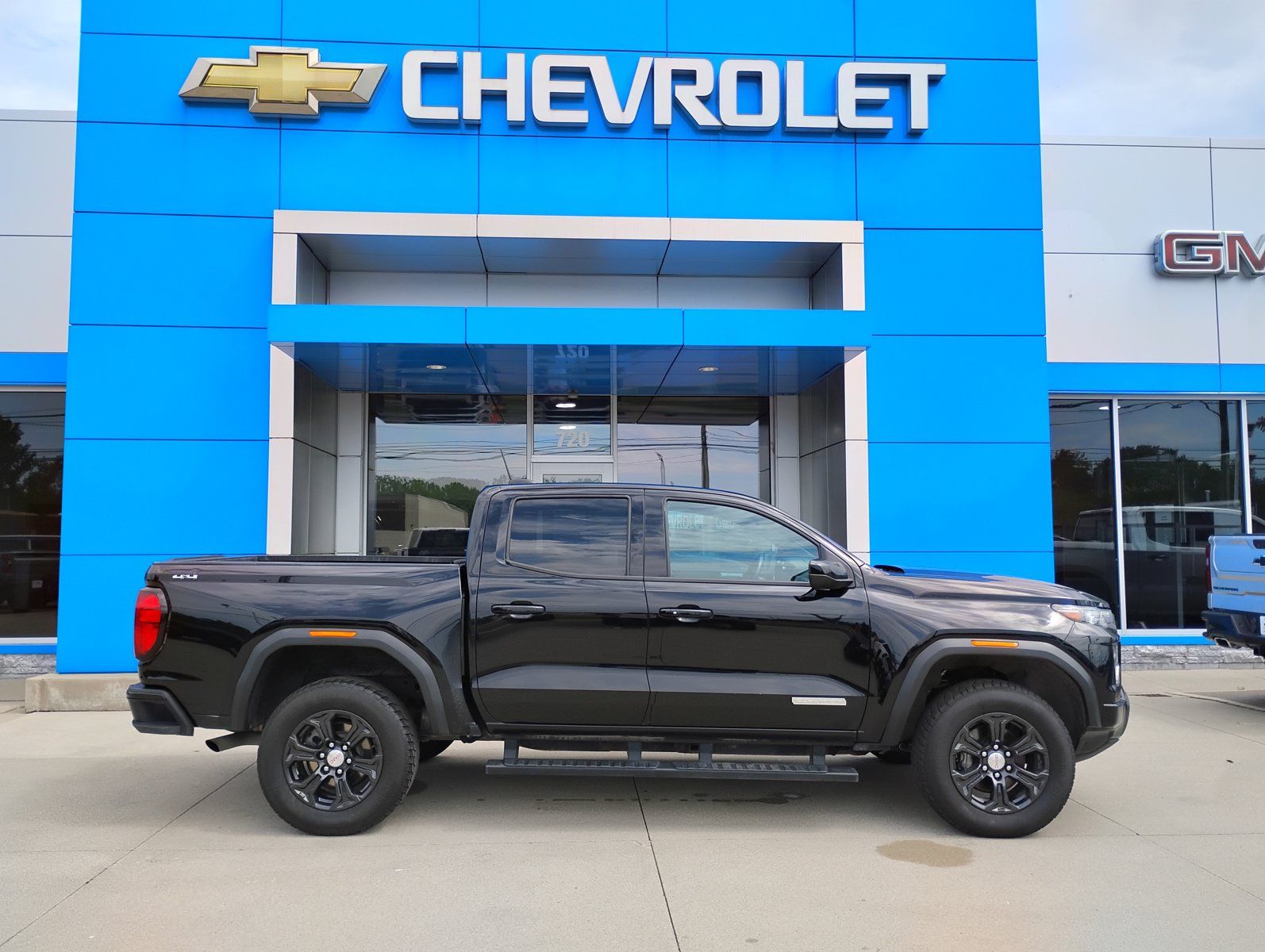 Used 2023 GMC Canyon Elevation AWD/4WD image 6