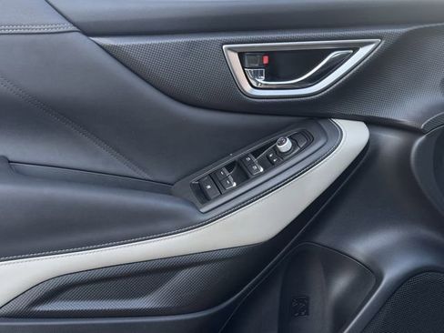 Used 2023 Subaru Forester Limited image 26