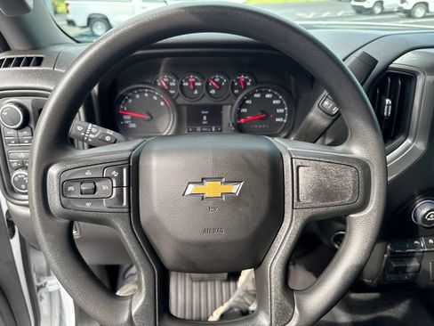 Used 2026 Chevrolet Silverado 1500 W/T w/ WT Value Package AWD/4WD image 18