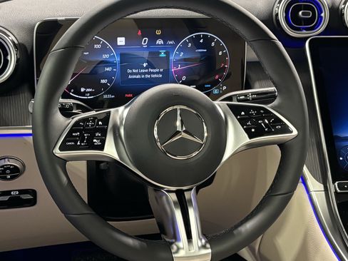 New 2027 Mercedes-Benz GLC 300 4MATIC image 18