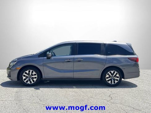 Used 2025 Honda Odyssey EX-L image 26