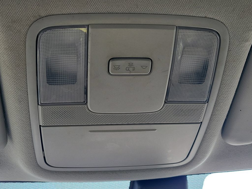 Used 2023 Kia Soul LX w/ Option Group 015 FWD image 22