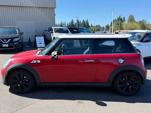 Used 2013 MINI Cooper S FWD image 5