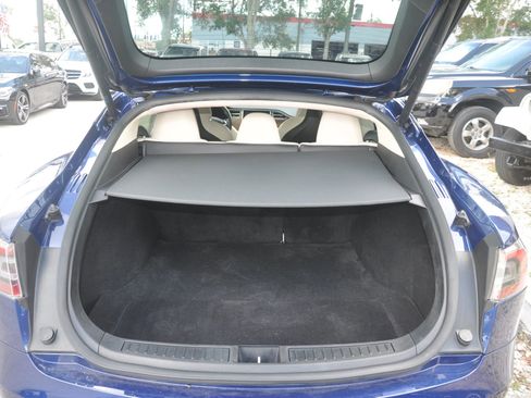 Used 2017 Tesla Model S 75 RWD image 15