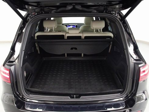 Certified 2025 Mercedes-Benz GLB 250 4MATIC image 25