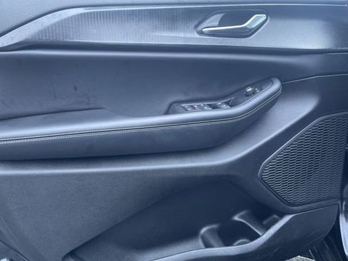 Used 2024 Jeep Grand Cherokee Altitude image 22