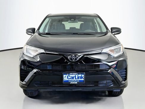 Used 2017 Toyota RAV4 LE FWD image 2