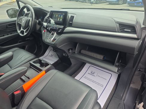 Used 2024 Honda Odyssey EX-L image 12