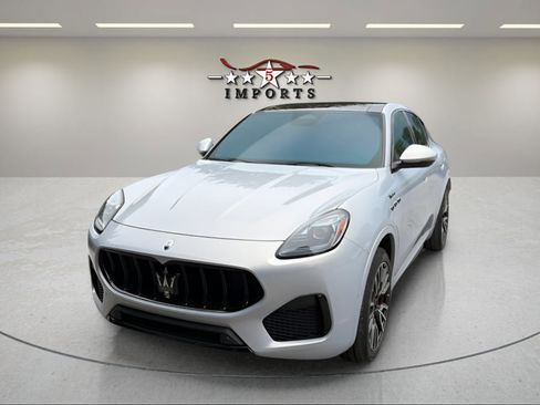 Used 2023 Maserati Grecale Modena AWD/4WD image 1