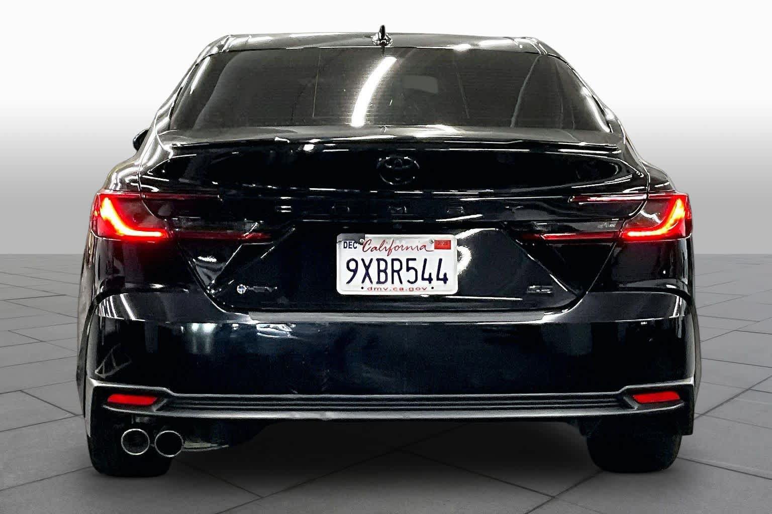 Used 2026 Toyota Camry SE FWD image 4