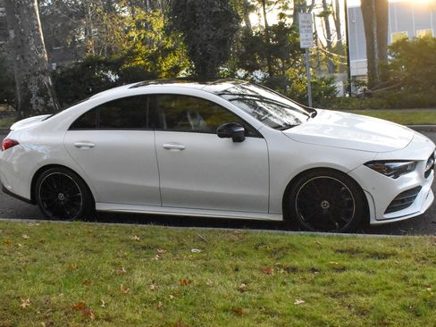 Used 2020 Mercedes-Benz CLA 250 image 12