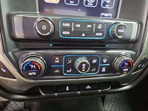 Used 2018 Chevrolet Silverado 1500 LT w/ All Star Edition RWD image 18