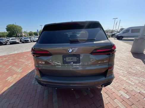 Used 2026 BMW X5 xDrive40i w/ M Sport Package AWD/4WD image 17