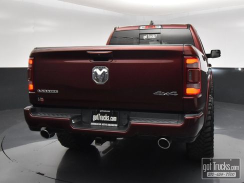 Used 2020 RAM 1500 Laramie w/ Sport Appearance Package AWD/4WD image 6