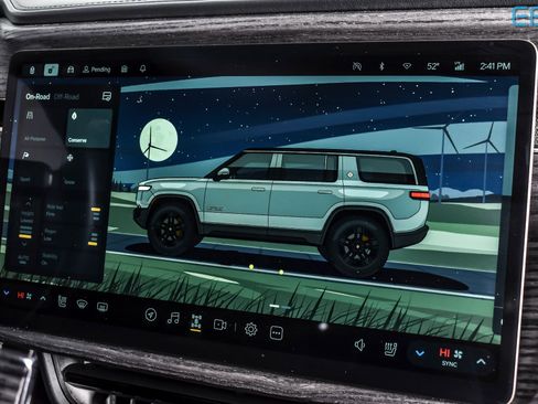 Used 2022 Rivian R1S Launch Edition image 26