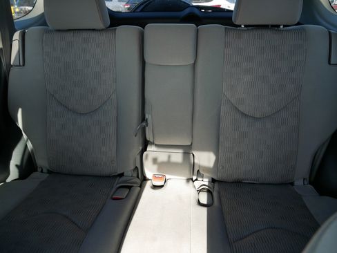 Used 2012 Toyota RAV4 4WD w/ Value Pkg image 13