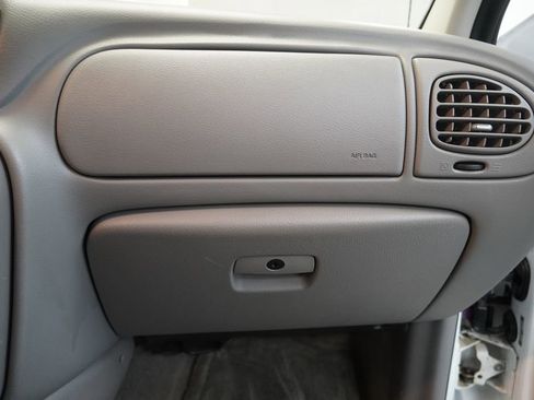 Used 2009 Chevrolet TrailBlazer LT w/ Sun And 6-Disc Cd Package AWD/4WD image 36