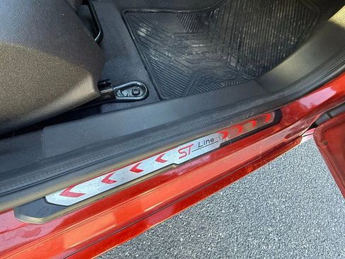 Used 2019 Ford Fiesta ST-Line w/ ST Line Cold Weather Package image 17