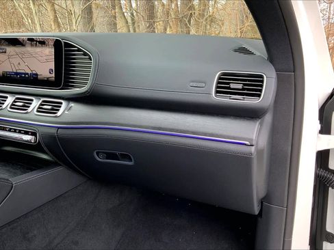 New 2026 Mercedes-Benz GLE 450 4MATIC Coupe image 10