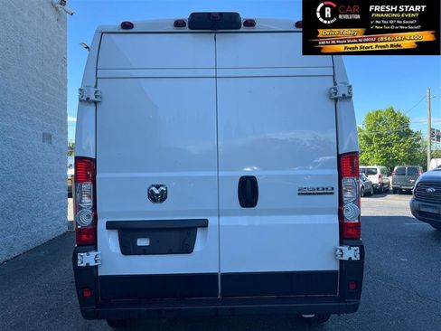 Used 2023 RAM ProMaster 2500 FWD image 9
