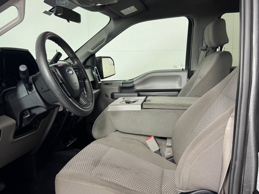 Used 2017 Ford F150 XLT AWD/4WD image 11