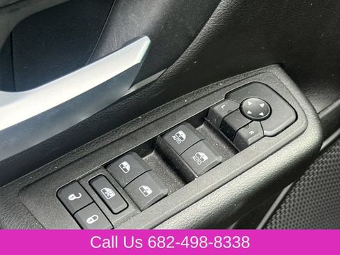 Used 2025 RAM 1500 Warlock AWD/4WD image 18