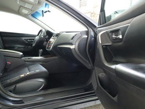 Used 2018 Nissan Altima 2.5 S w/ S Convenience Package FWD image 10