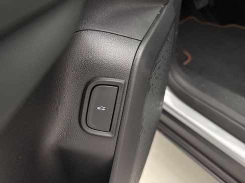 New 2026 GMC Terrain AT4 w/ Convenience Package III image 23