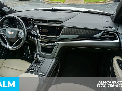 Used 2023 Cadillac XT6 Sport w/ Technology Package AWD/4WD image 27