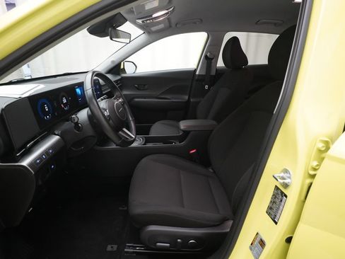 Used 2024 Hyundai Kona SEL AWD/4WD image 7