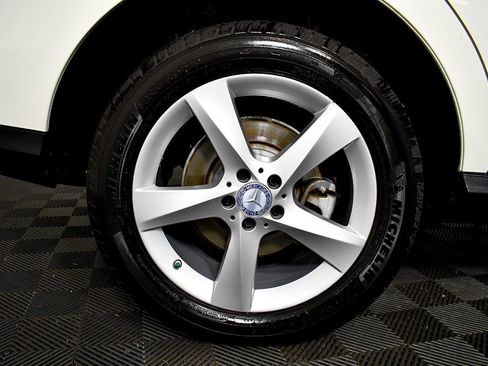 Used 2016 Mercedes-Benz GLE 300d 4MATIC image 53