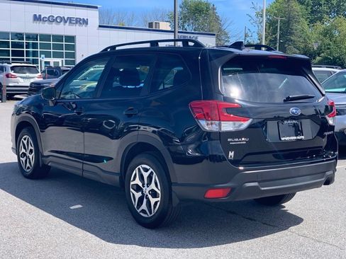 Used 2023 Subaru Forester Premium AWD/4WD image 4