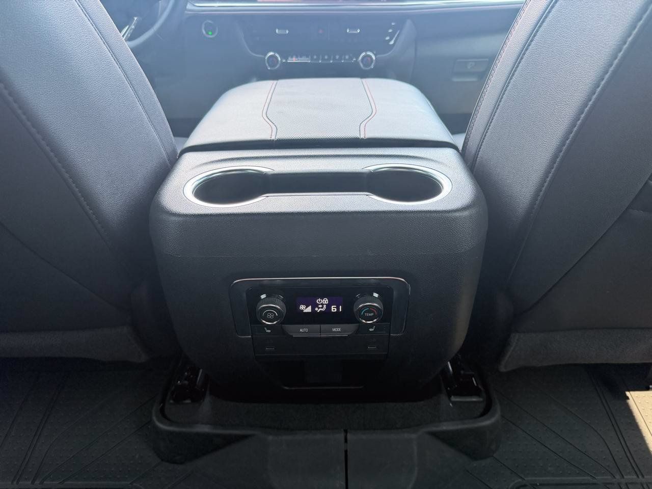 Used 2025 Chevrolet Suburban RST w/ Comfort Package RWD image 19