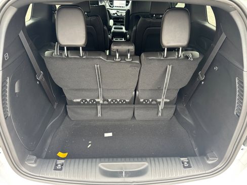 New 2026 Chrysler Pacifica Select image 20