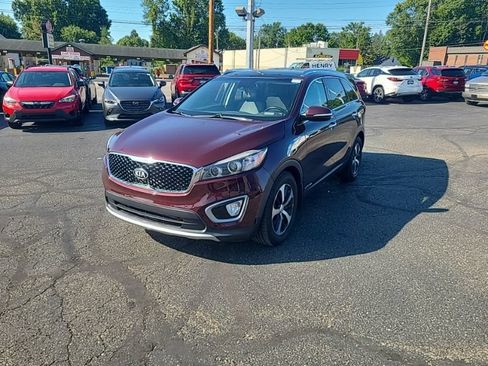 Used 2018 Kia Sorento EX w/ EX Advanced Touring Package AWD/4WD image 2