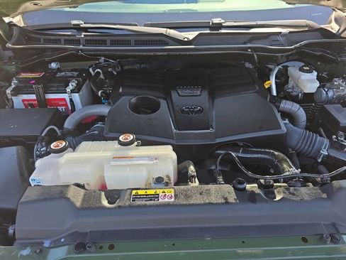 Used 2023 Toyota Tundra SR5 AWD/4WD image 30