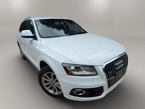 Used 2014 Audi Q5 2.0T Premium Plus w/ Premium Plus Package AWD/4WD image 2