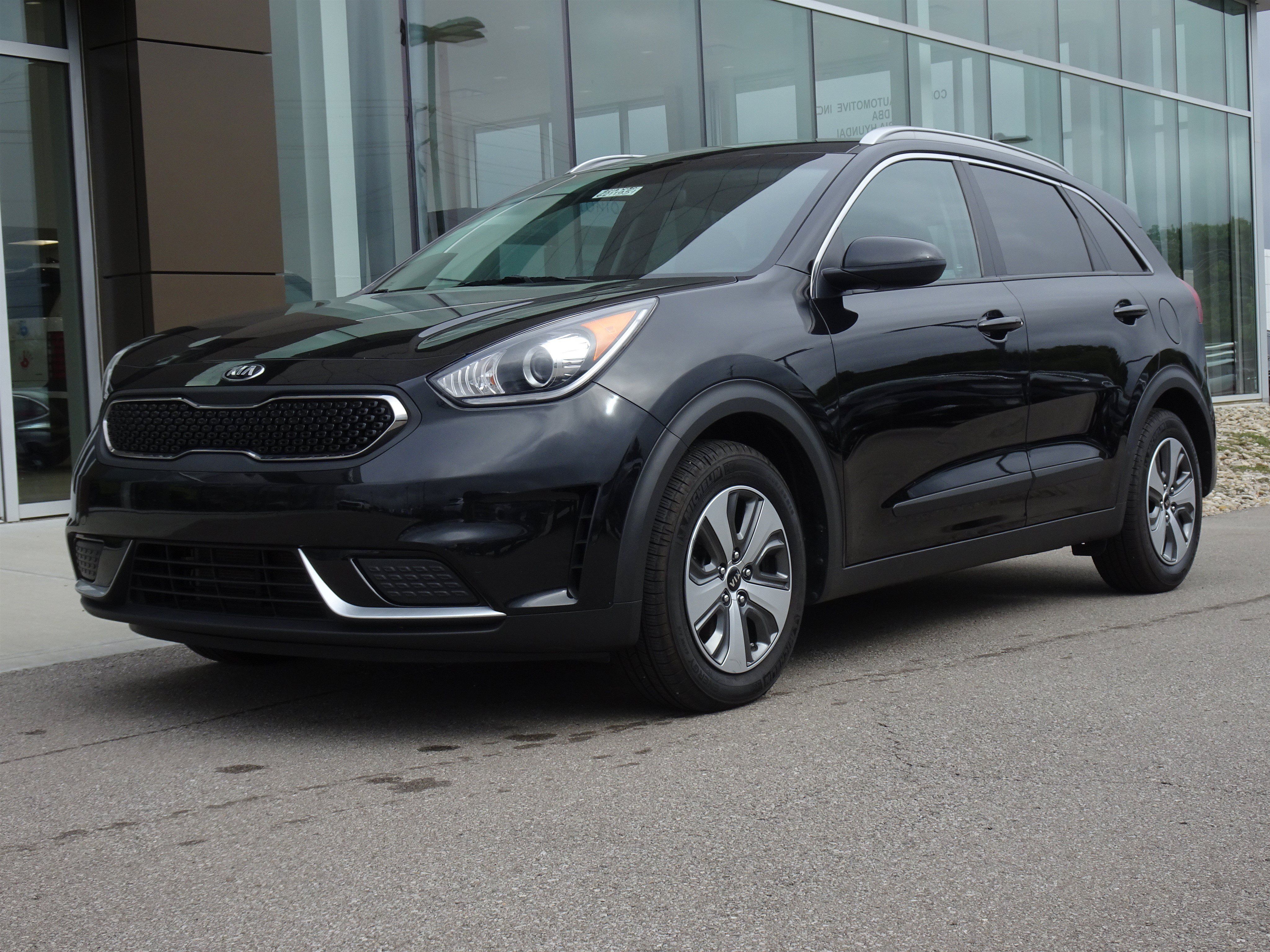 Used 2019 Kia Niro LX FWD image 1