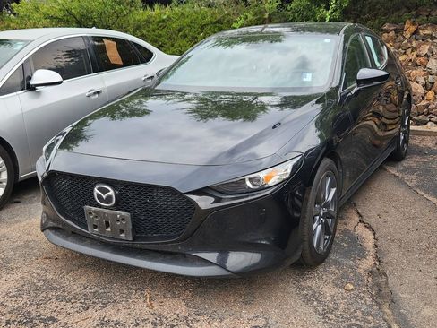 Used 2019 MAZDA MAZDA3 AWD Hatchback image 9