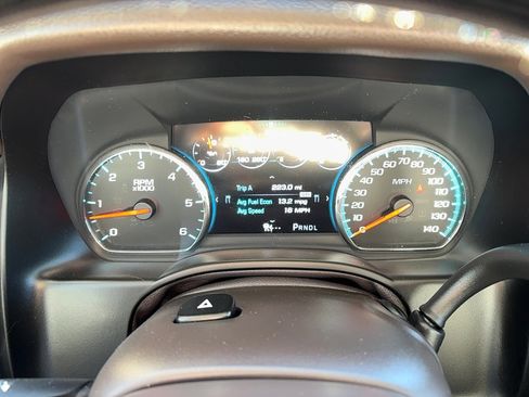 Used 2017 GMC Yukon XL Denali w/ Open Road Package image 34