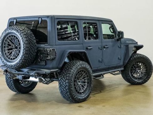 Used 2025 Jeep Wrangler Unlimited Rubicon 392 image 8