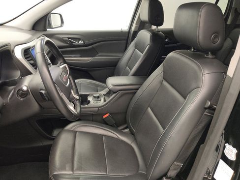 Used 2023 GMC Acadia SLT FWD image 17