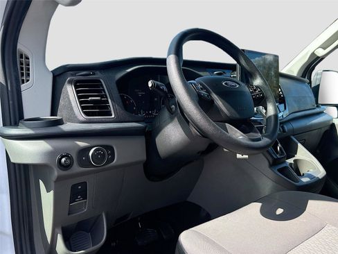 Used 2024 Ford Transit 350 XLT image 9