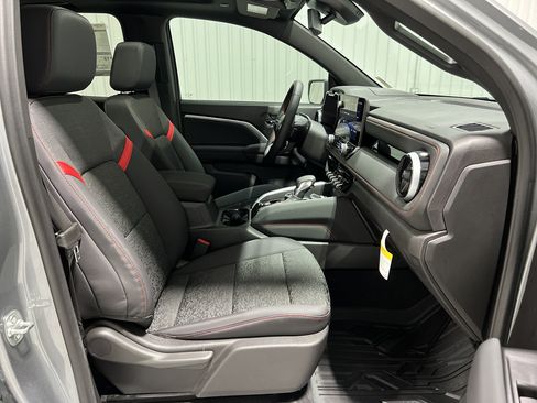 New 2025 Chevrolet Colorado Z71 image 26