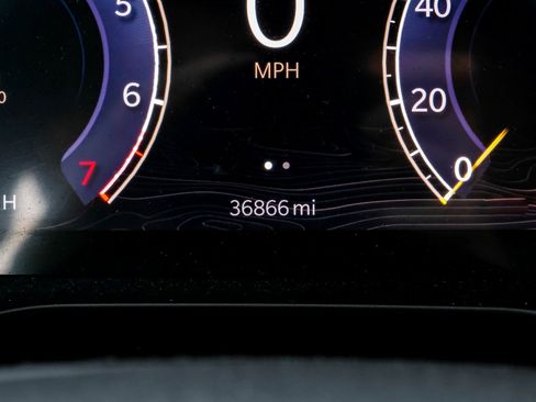 Used 2021 Jeep Grand Cherokee L Limited image 22