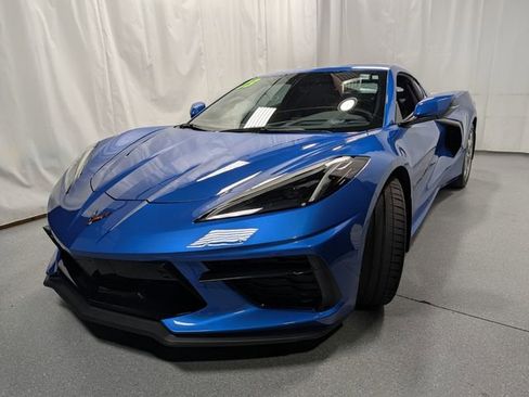 Used 2023 Chevrolet Corvette Stingray Preferred Cpe w/ Z51 Performance Package RWD image 7