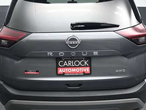 Used 2023 Nissan Rogue S AWD/4WD image 13